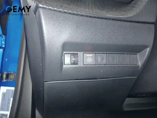 Peugeot 2008 puretech 130 s&amp;s eat8 — photo 51