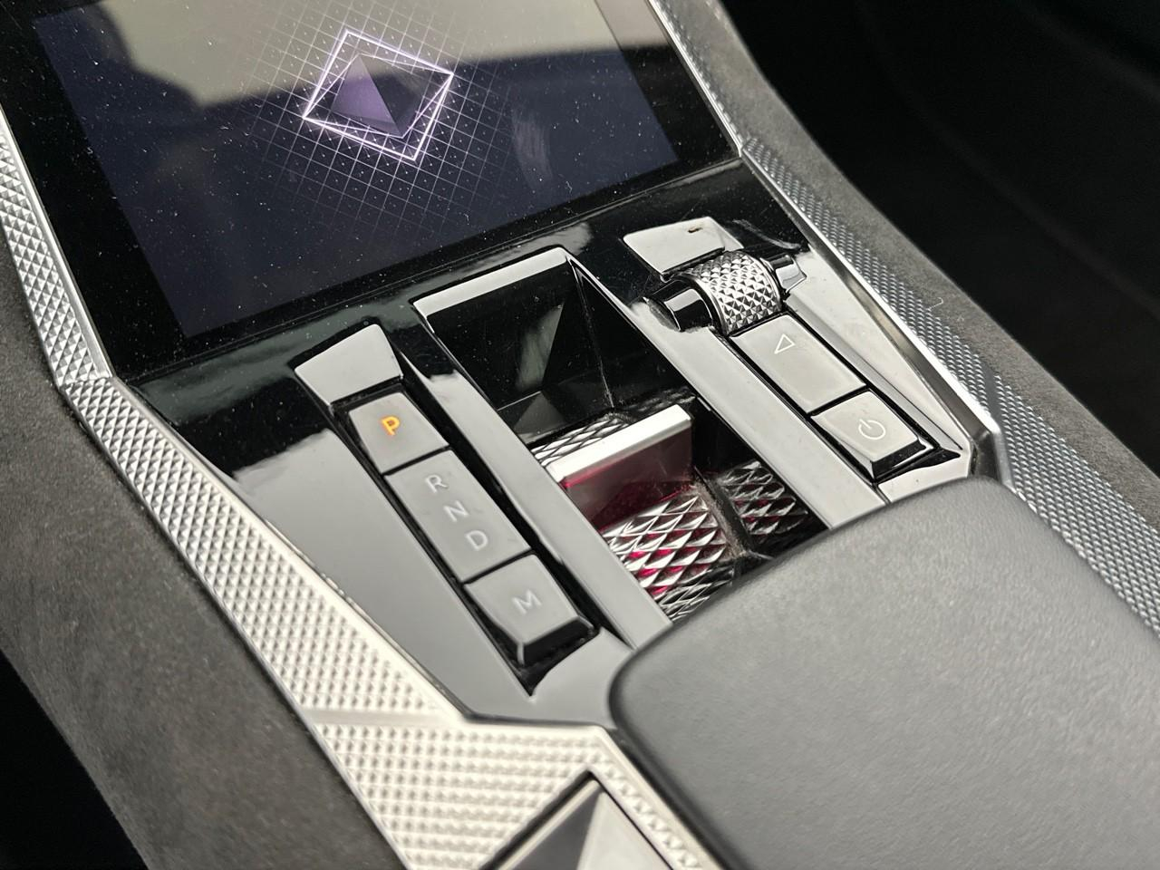Ds Ds 4 bluehdi 130 eat8 performance line+ — photo 33