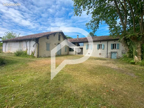 Maison 9 pièces 267 m²