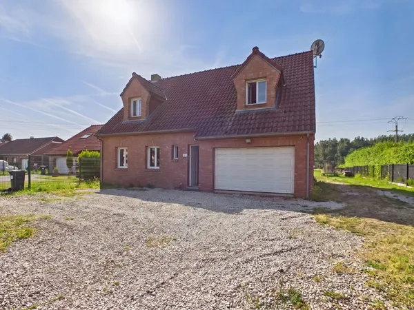 Maison 8 pièces 178 m²