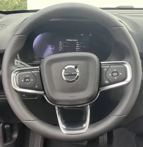Volvo Ex40 single extended range 252 ch 1edt — photo 8