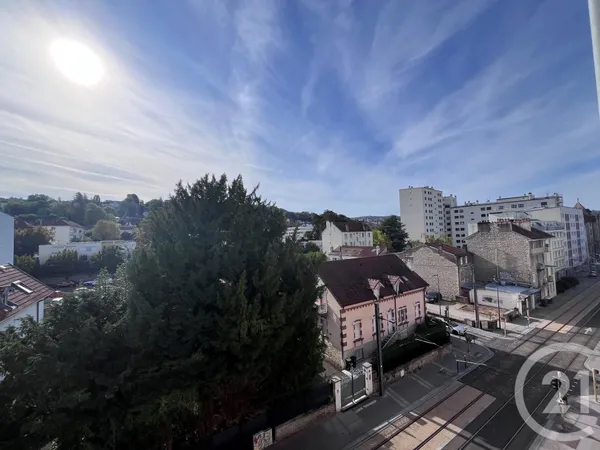 Appartement 2 pièces 64 m²