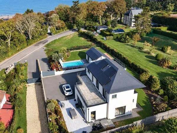 Villa 7 pièces 186 m²