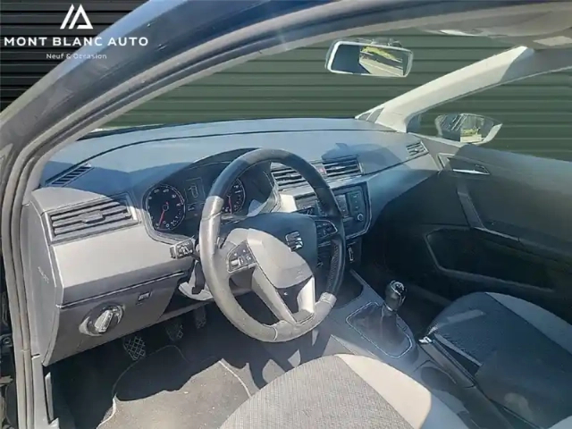 Seat Ibiza 1.0 75 ch s/s bvm5 — photo 8