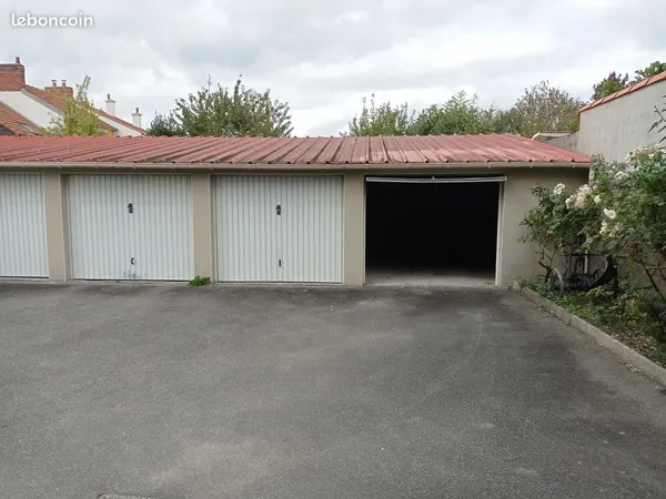 Stationnement Vente Rezé   100€