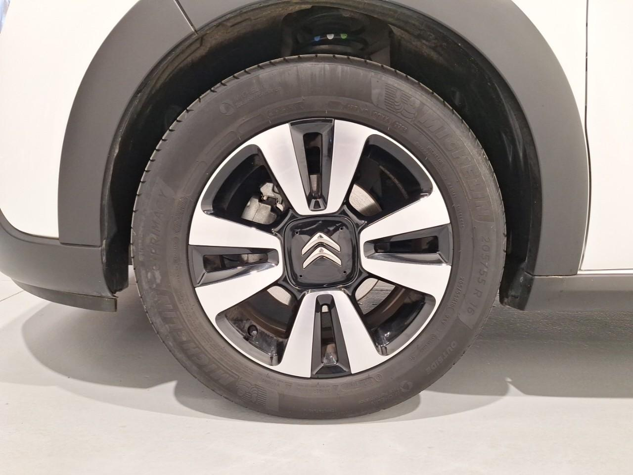 Citroën C3 puretech 83 s&s bvm5 shine — photo 11