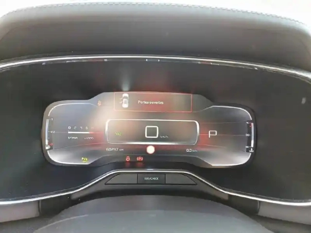 Citroën C5 Aircross puretech 180 s&amp;s eat8 — photo 10