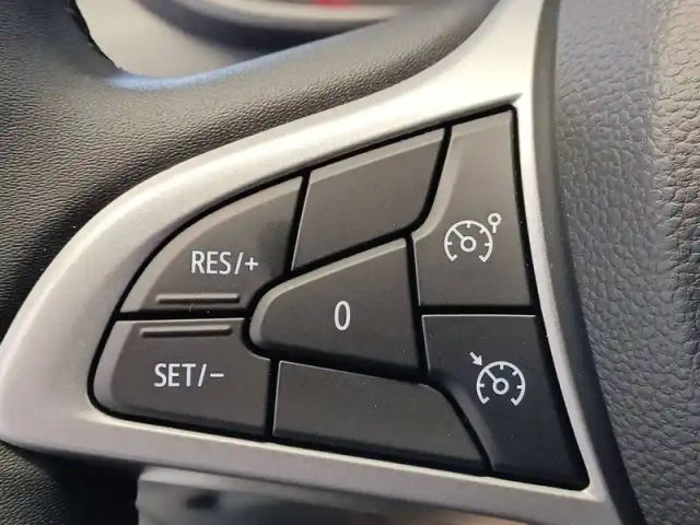 Dacia Sandero sce 65 — photo 19