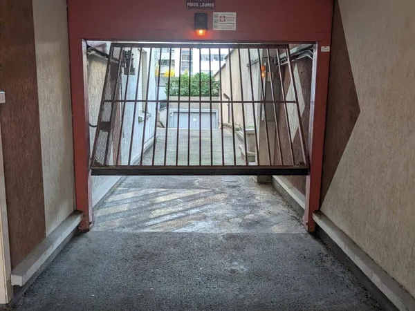 Parking 22 m²