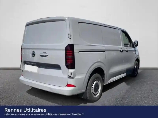 Volkswagen Transporter fg van l1 2.0 tdi 110ch business — photo 5