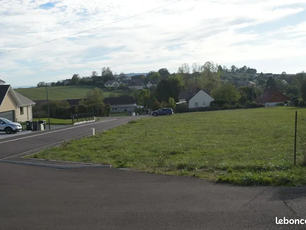 Terrain à bâtir 703 m2 proche BELFORT