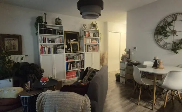 Appartement T2 avec parking et terrasse - Résidence Wellington
