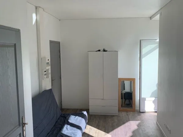 Location studio + grand jardin privatif Saint-Martin-d'Hères proche Grenoble