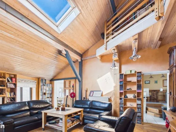 Maison 11 pièces 260 m²