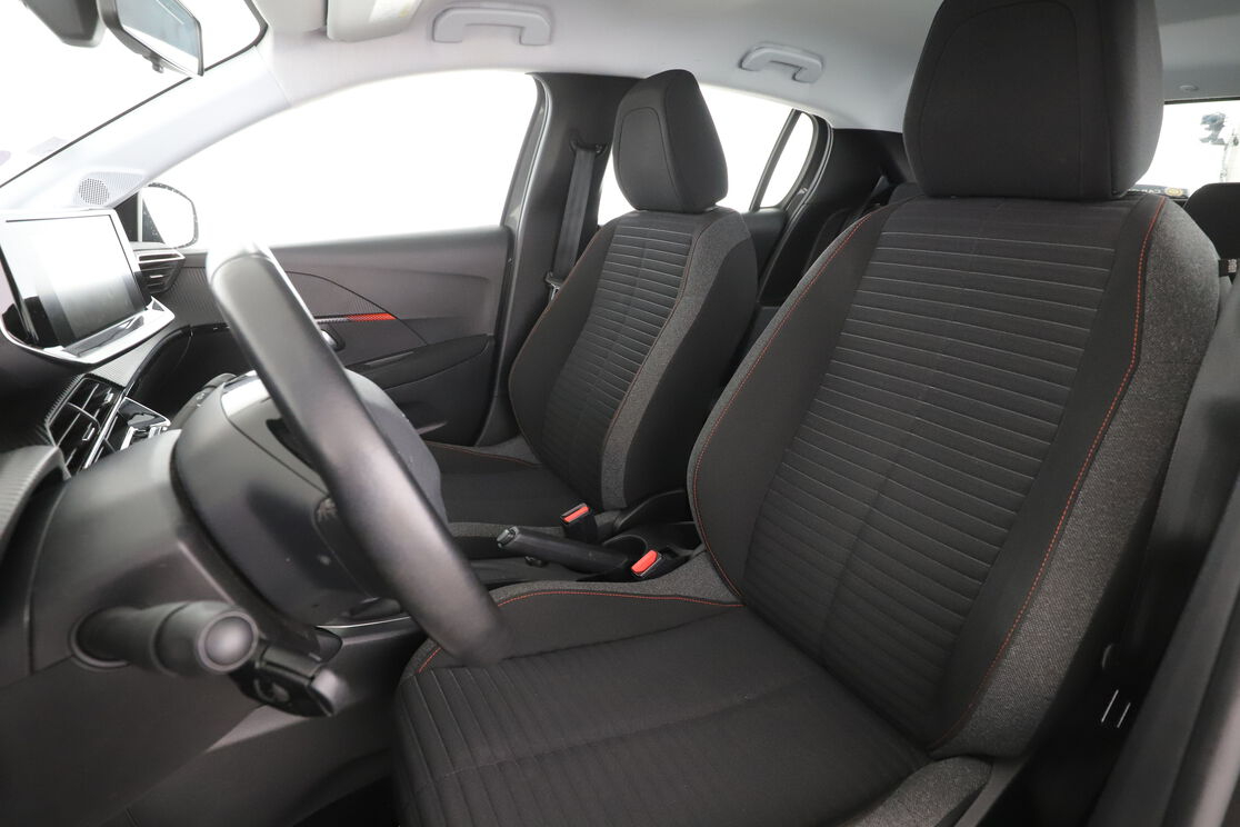 Peugeot 208 1.2 PureTech Active Business — photo 9