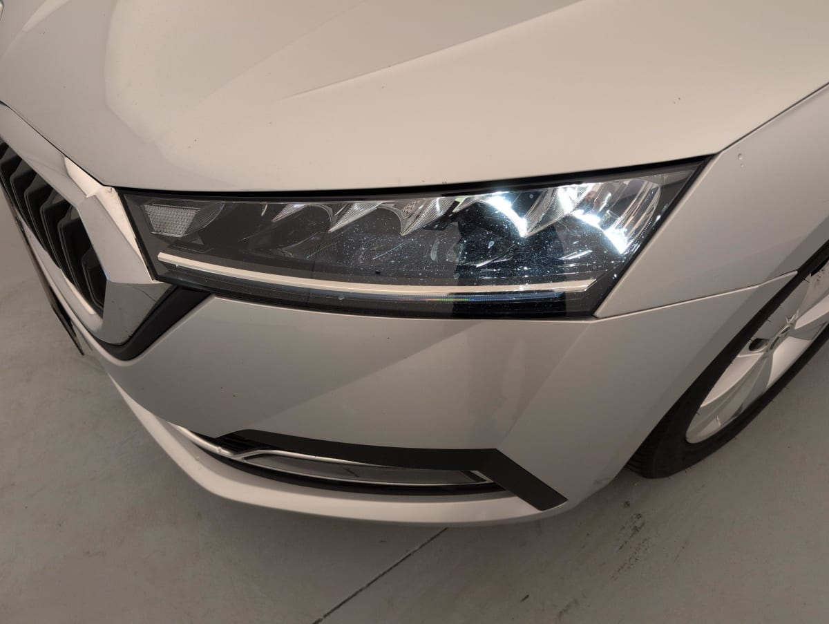 Skoda Octavia Combi — photo 23