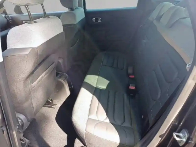 Citroën C3 Aircross puretech 110 s&amp;s bvm6 — photo 12