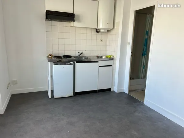 Studio 1 pièce 15 m²