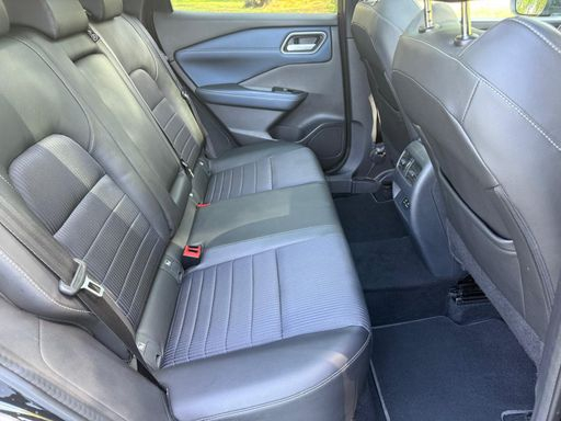 Nissan Qashqai 1.3 DIG-T 158 MHEV X-Tronic - Tekna – 2021 – 59725 km – Hybride essence – Boîte Automatique — photo 19