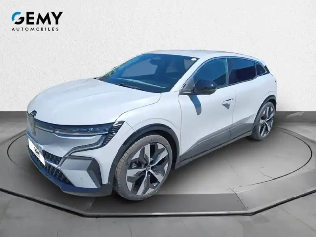 Renault Megane e-tech ev60 220 ch super charge — photo 16