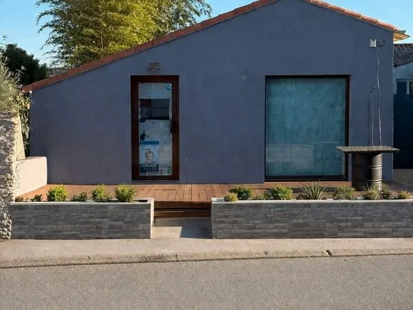 Local commercial 65 m² SAINTE PAZANNE