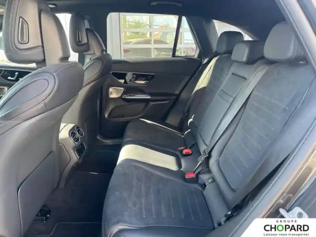 Mercedes Glc 300 e 9g-tronic 4matic — photo 18