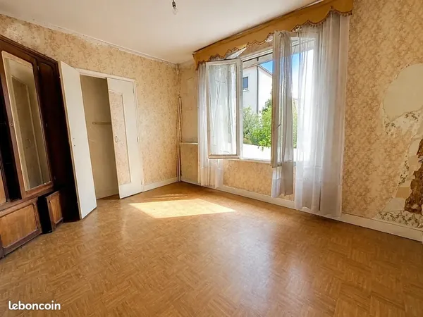 Maison 3 pièces 160 m²