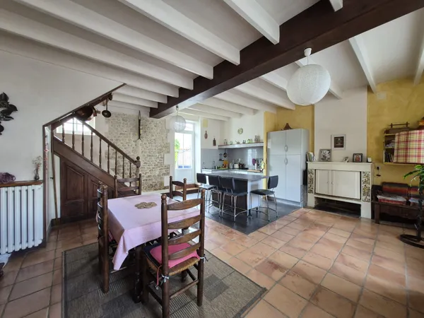 Maison Vente Bernay-Saint-Martin 7p 165m² 168500€