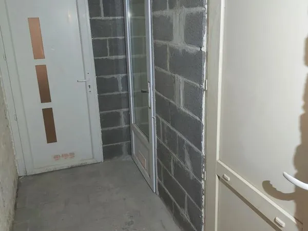 Cave 49 m² Lille Vauban, vendu loué, jusqu'à 10 % de rendement