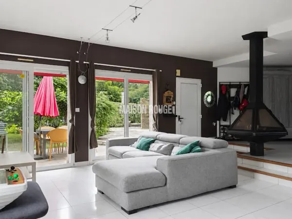 Maison 8 pièces 170 m²