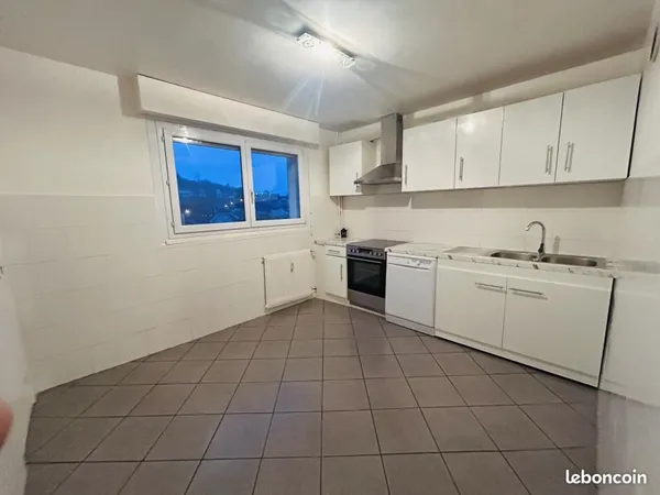 Appartement 4 pièces 81 m²