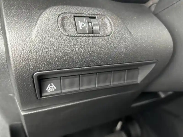 Citroën Berlingo e- taille m 136 ch 100 kwh automatique — photo 42