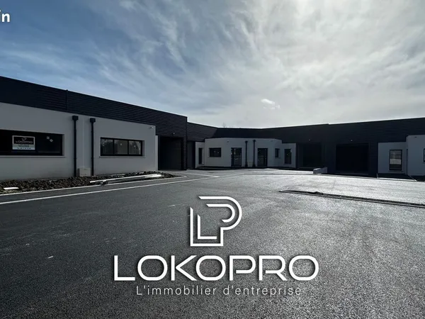Local 123 m² Cholet