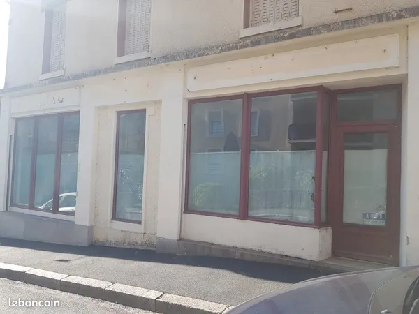 A loué locaux 90m2