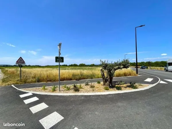 Terrain 1 239 m² Floure