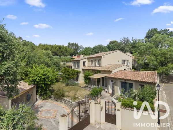 Maison 6 pièces 175 m²