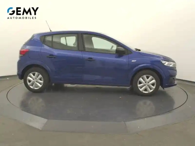 Dacia Sandero sce 65 — photo 39