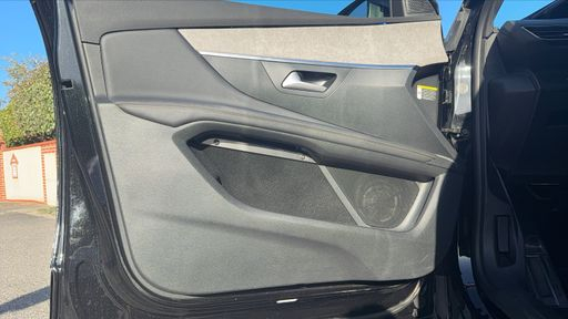 Peugeot 3008 2.0 BlueHDi 180 EAT8 - GT – 2020 – 83058 km – Diesel – Boîte Automatique — photo 25
