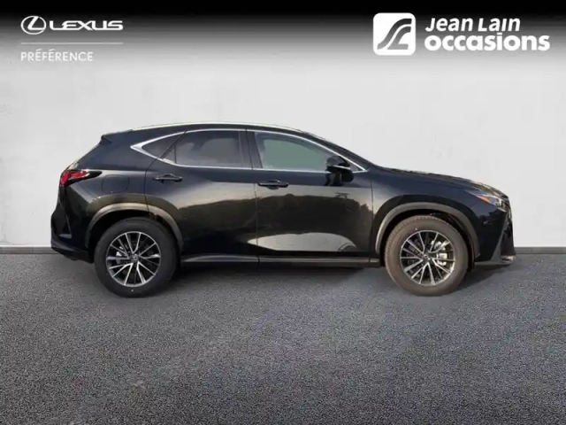 Lexus Nx 450h+ 4wd hybride rechargeable — photo 24