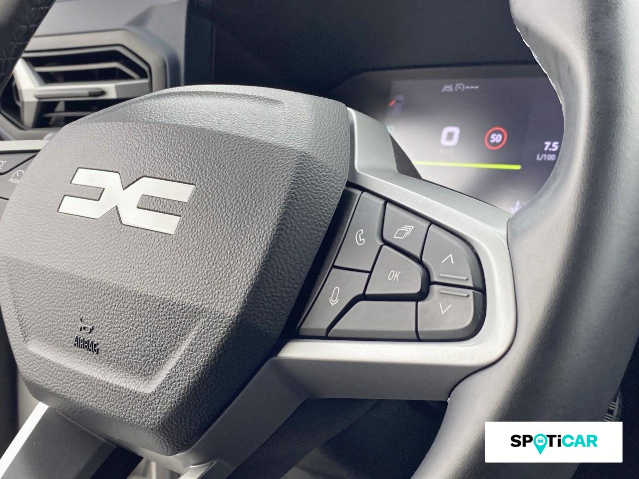 Dacia Duster 1.2 mild hybrid 130ch journey — photo 17