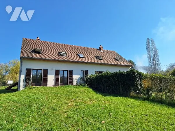 Maison 13 pièces 202 m²