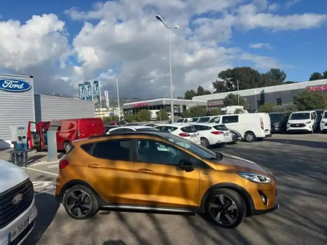 Ford Fiesta active 1.0 ecoboost 100ch s&amp;s pack euro6.2 — photo 5