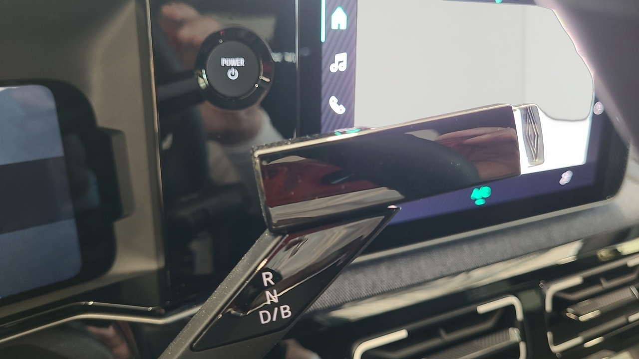 Renault 5 E-Tech Electrique 150 ch autonomie confort — photo 22