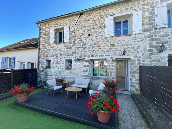 Appartement 8 pièces 99 m²
