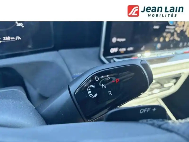 Volkswagen Tiguan 2.0 tdi 150ch dsg7 — photo 13