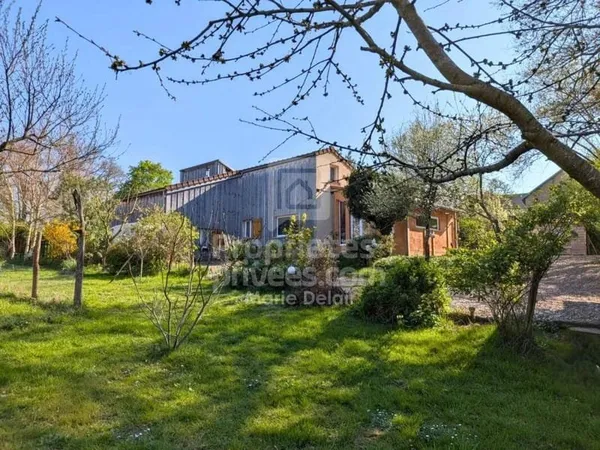 Maison 8 pièces 163 m²