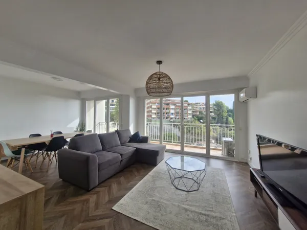 3P MEUBLE 70m2 - LA LANTERNE