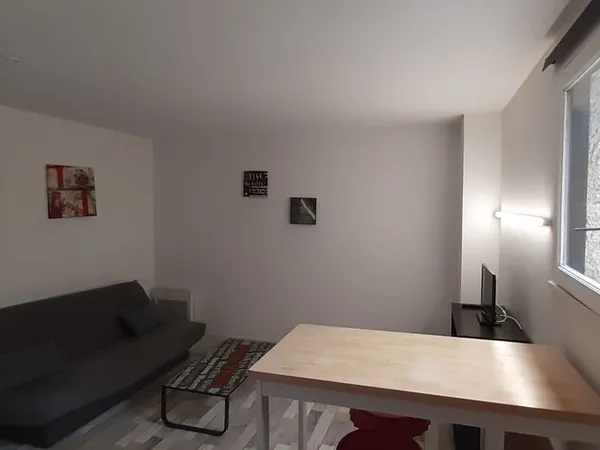 Studio meublé 20m² / Centre ville proximité place Verdun idéal investisseur