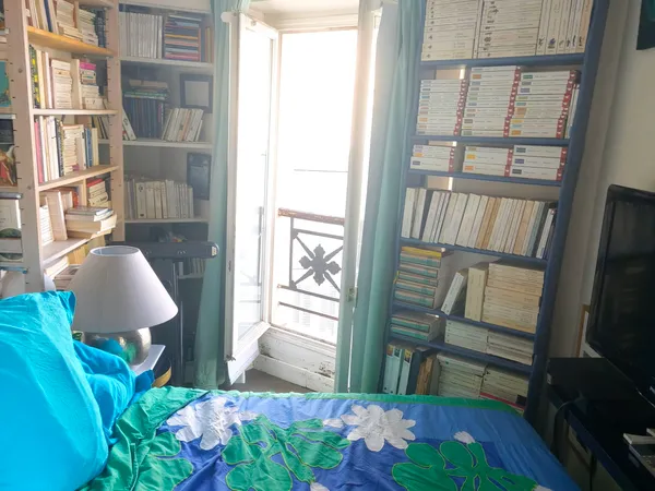 Paris 7ème vends STUDIO