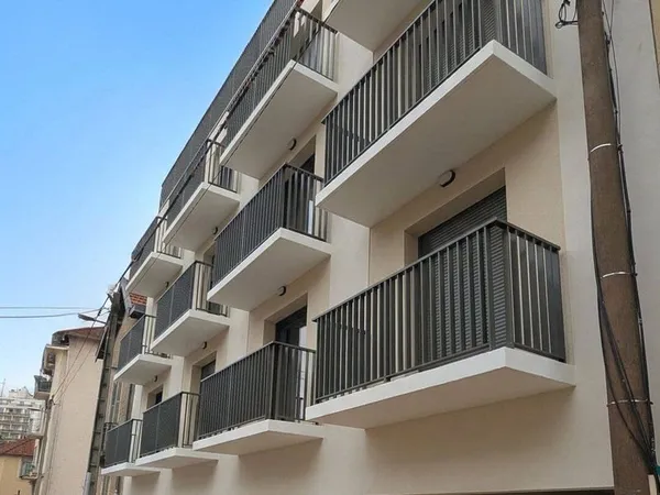 Studio 1 pièce 19 m²